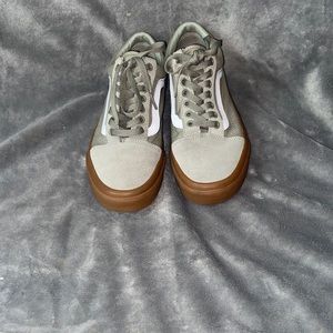 Vans Off The Wall Olive Green Old Skool Sneakers Men’s 6.5 Women’s 8